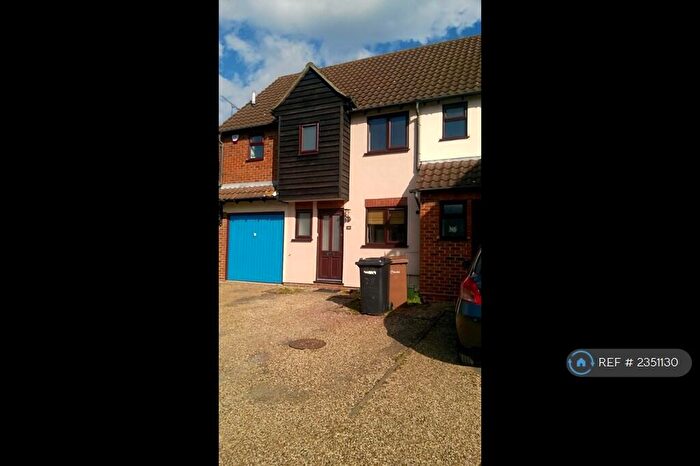 2 Bedroom Terraced House To Rent In Lionfield Terrace, Chelmsford, CM1