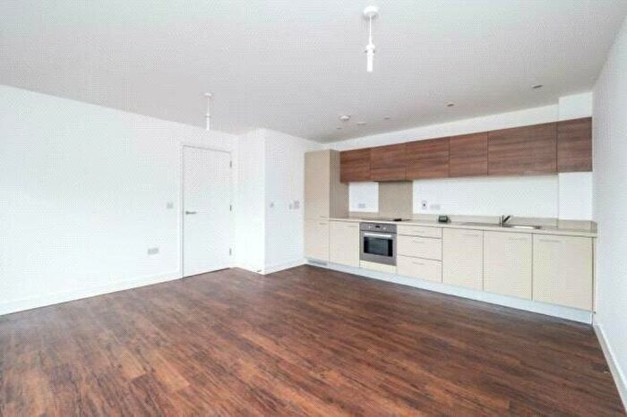 1 Bedroom Apartment To Rent In Carshalton, Surrey, SM5