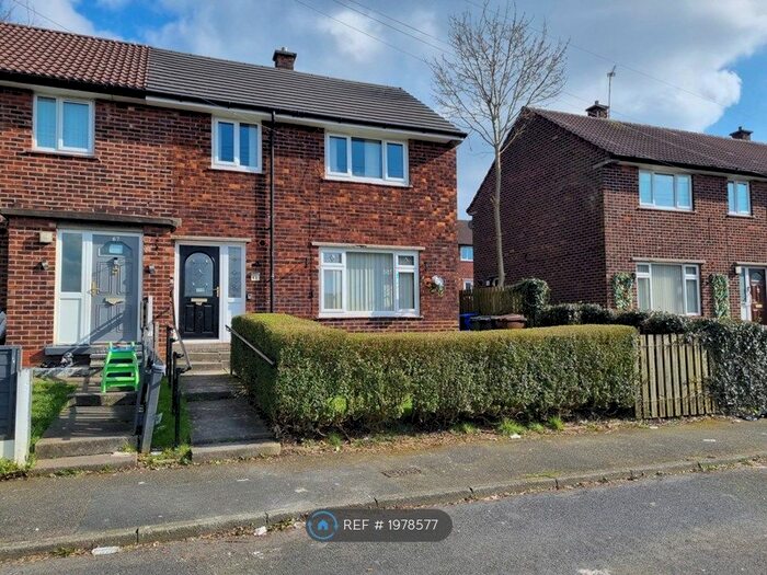 3 Bedroom Semi-Detached House To Rent In Newton Hall Road, Hyde, SK14