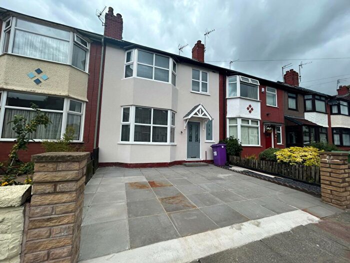 3 Bedroom House To Rent In Pitville Avenue, L18
