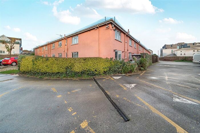1 Bedroom Flat For Sale In Esplanade Road, Paignton, Devon, TQ4
