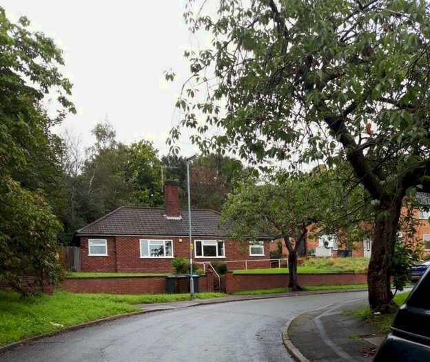 1 Bedroom Bungalow To Rent In Challinor Avenue, Leek, Staffordshire, ST13