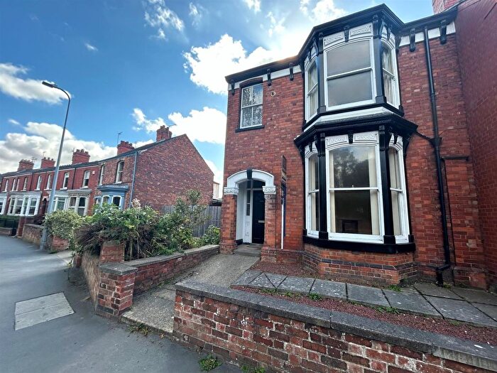 2 Bedroom Flat To Rent In First Floor Flat Eastgate, Louth, LN11