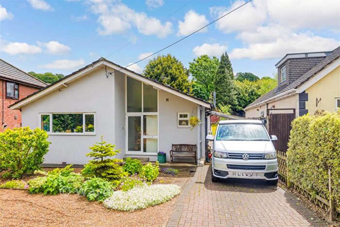 3 Bedroom Detached Bungalow For Sale In Princes Avenue, Walderslade, Chatham, Kent, ME5