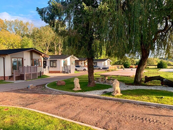 2 Bedroom Park Home For Sale In Valley View Park, Alveley, Bridgnorth, WV15