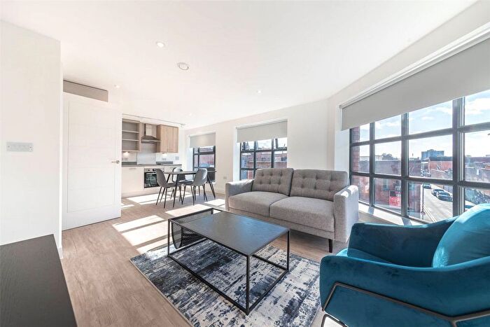 2 Bedroom Flat To Rent In Lombard Street, Birmingham, B12