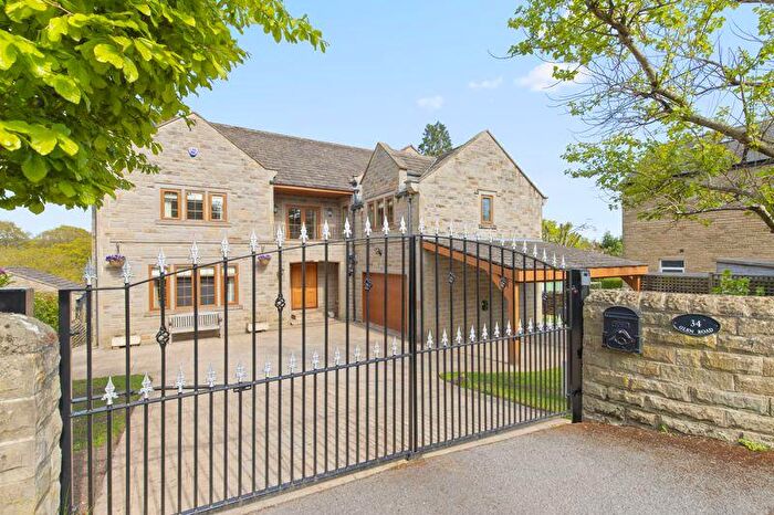 5 Bedroom Detached House For Sale In Glen Road, Eldwick, BD16