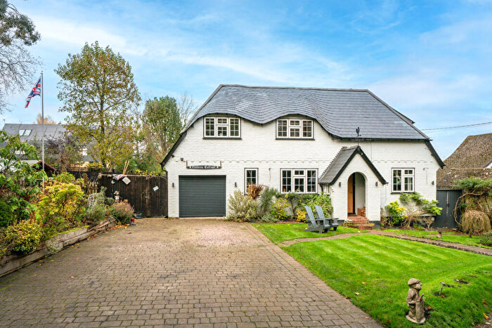 5 Bedroom Detached House For Sale In Hemp Lane, Wigginton, Tring, HP23