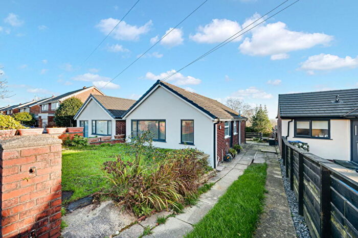 2 Bedroom Detached Bungalow For Sale In Brammay Drive, Tottington, Bury, BL8