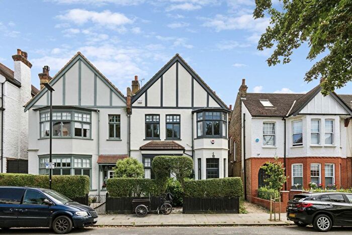 5 Bedroom Property To Rent In Vaughan Avenue, London, W6