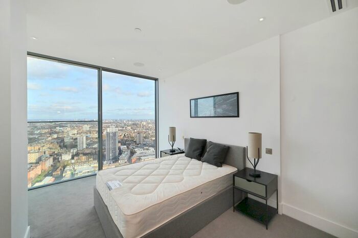 2 Bedroom Flat To Rent In Carrara Tower, Bollinder Place, London, EC1V