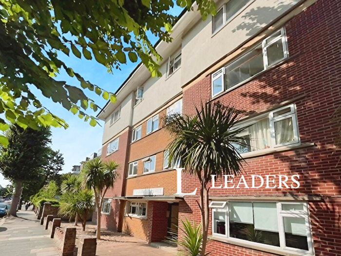 1 Bedroom Apartment To Rent In Eaton Road, Hove, BN3