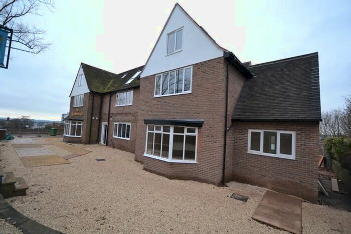 2 Bedroom Flat To Rent In Queen Adelaide, Windmill Lane, Nottingham, NG3