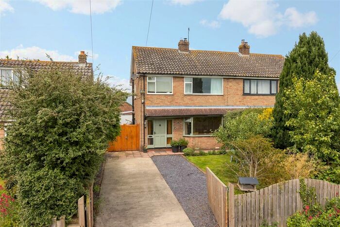 3 Bedroom Property For Sale In Manor Park, Broughton, Malton, YO17