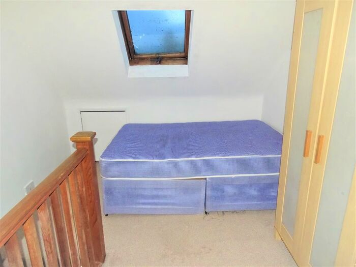 1 Bedroom Flat To Rent In North Parade, North Road, Southall UB1