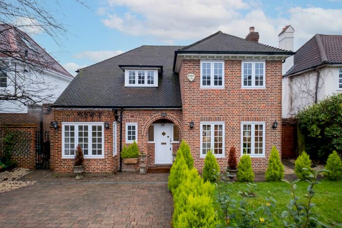 5 Bedroom Detached House To Rent In Granard Avenue, London, SW15