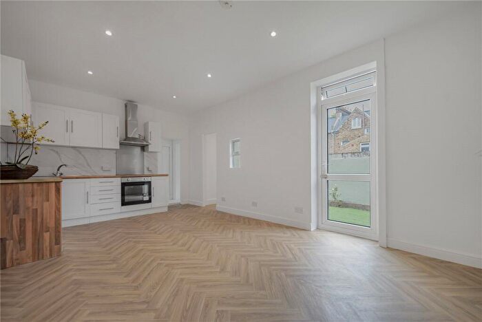 4 Bedroom Terraced House For Sale In Brockley Grove, London, SE4