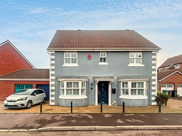 4 Bedroom Detached House For Sale In Antigua Close, Eastbourne, BN23