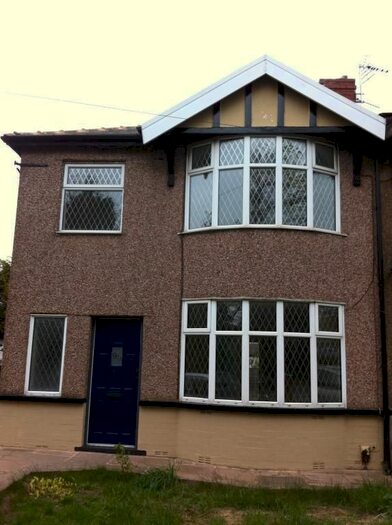3 Bedroom Semi-Detached House To Rent In Eastern Avenue, Burnley, BB10