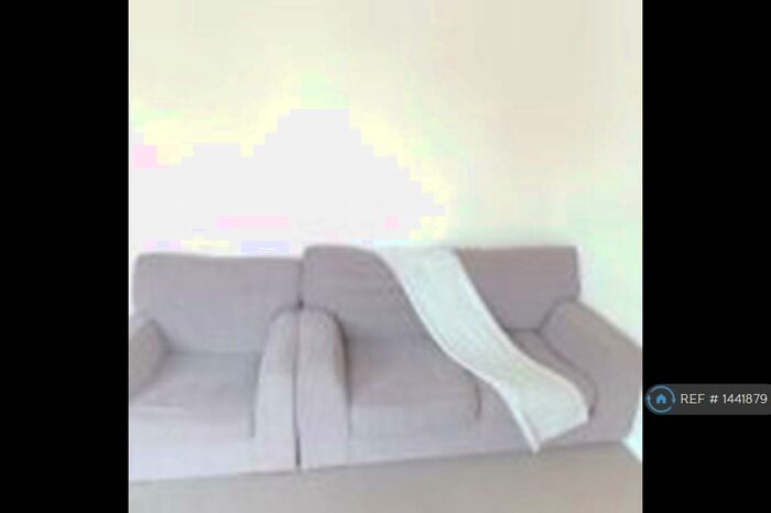 2 Bedroom Flat To Rent In Alpine Street, Reading, RG1
