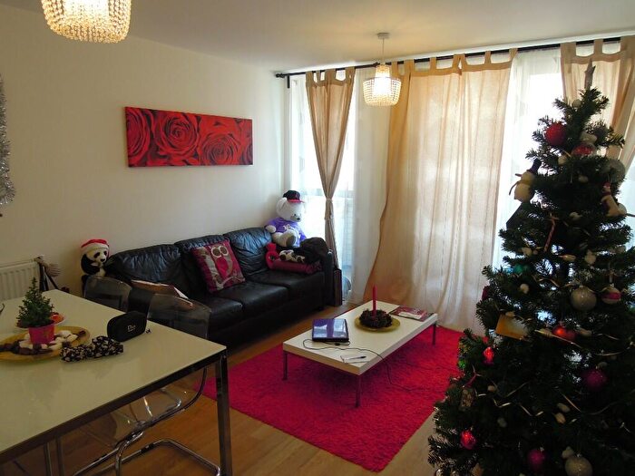 1 Bedroom Flat To Rent In Elmira Street, London, SE13