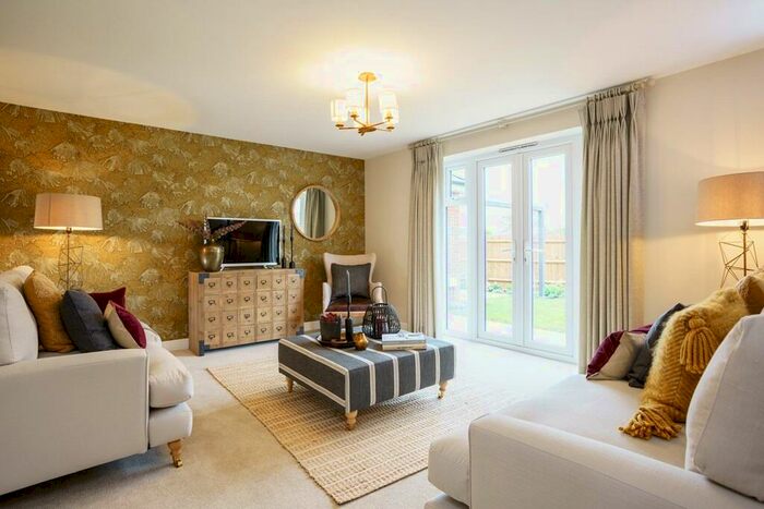 4 Bedroom Detached House For Sale In Stirling Close, Maldon, CM9