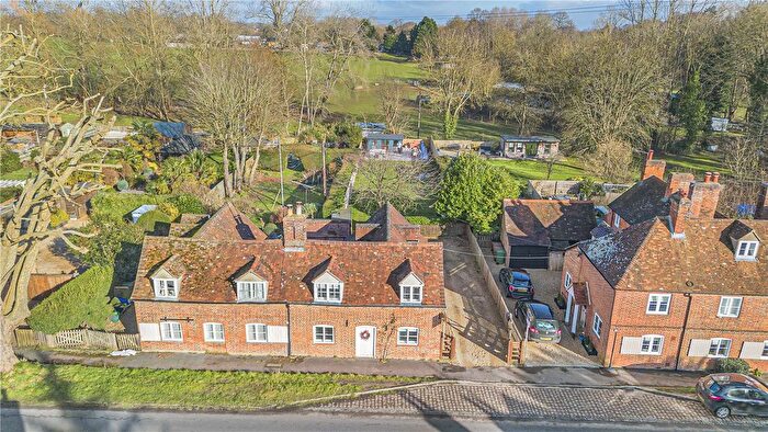 2 Bedroom End Of Terrace House For Sale In Nuneham Courtenay, Oxford, OX44