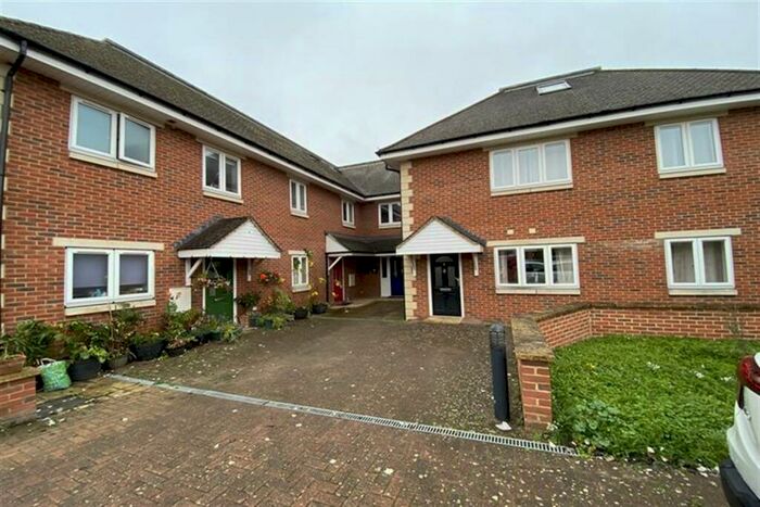 3 Bedroom Flat To Rent In Freeman Court, Marston Road, Oxford, OX3