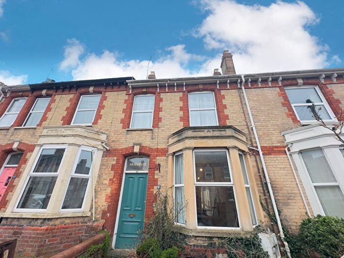 3 Bedroom Property To Rent In Leslie Avenue, Taunton, TA2