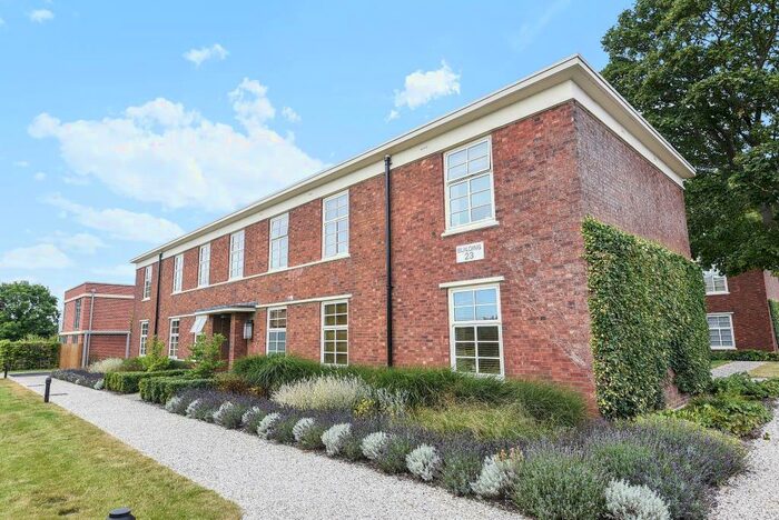 1 Bedroom Apartment To Rent In The Garden Quarter, Caversfield, OX27