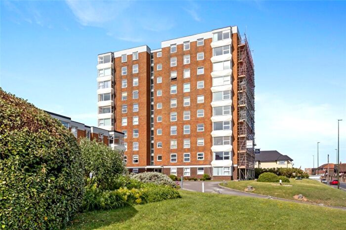 2 Bedroom Flat For Sale In Milford Court, Brighton Road, Lancing, West Sussex, BN15