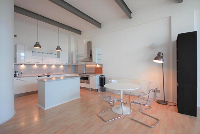 2 Bedroom Apartment To Rent In New Hampton Lofts, Jewellery Quarter, B18