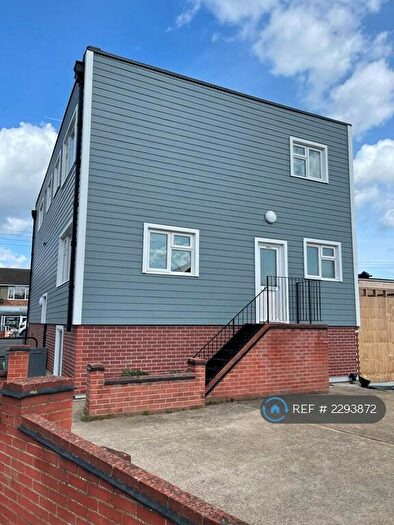 1 Bedroom Flat To Rent In High Street, Canvey Island, SS8