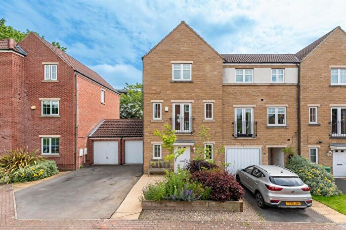3 Bedroom End Of Terrace House For Sale In St. Martins Field, Otley, LS21