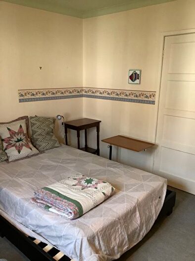 2 Bedroom Flat To Rent In Rankin Drive, Edinburgh, EH9