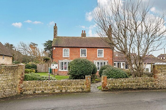 5 Bedroom Detached House For Sale In West Street, Selsey, PO20