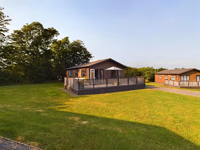 2 Bedroom Bungalow For Sale In Otterham, Camelford, Cornwall, PL32