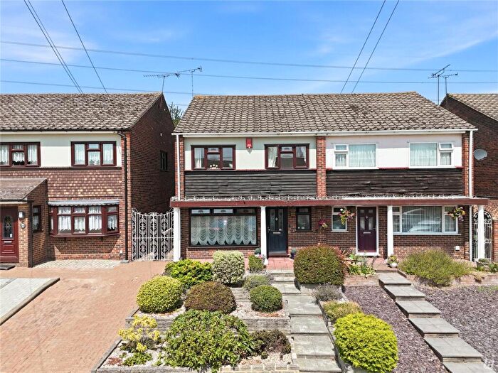 4 Bedroom Semi-Detached House For Sale In Northumberland Road, Linford, Stanford-le-Hope, Essex, SS17