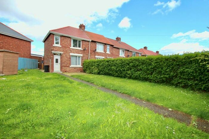 3 Bedroom End Of Terrace House To Rent In Pelaw Crescent, Chester Le Street, County Durham, DH2