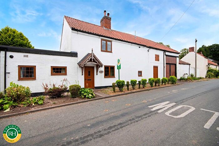 5 Bedroom Property For Sale In Kirk Bramwith, Doncaster, DN7