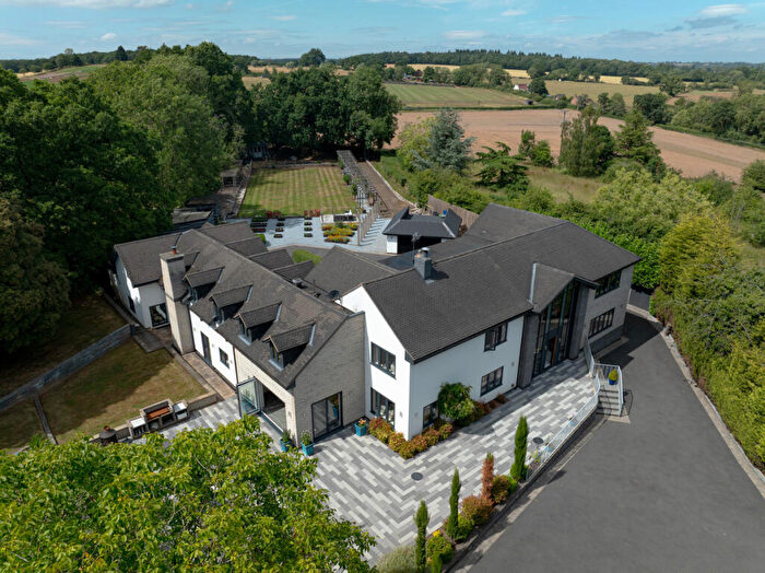 6 Bedroom Detached House For Sale In Wawensmere Road, Henley-in-arden, B95