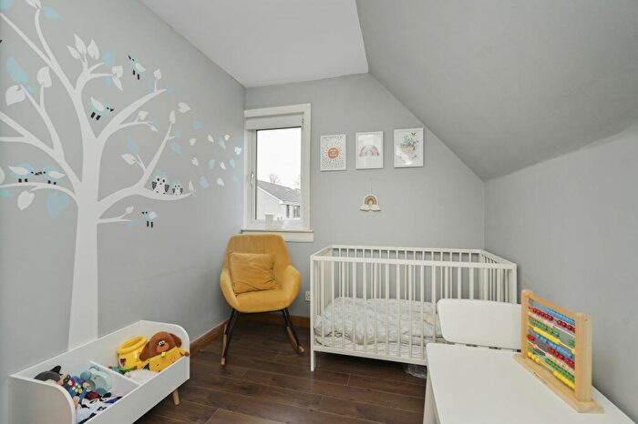 4 Bedroom Detached House For Sale In Mortonhall Park Drive, Edinburgh, EH17