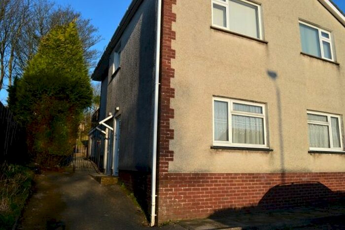 3 Bedroom Flat To Rent In Vivian Road, Sketty, Swansea, SA2