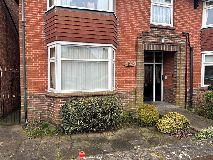 2 Bedroom Flat To Rent In Ida Road, Skegness, PE25