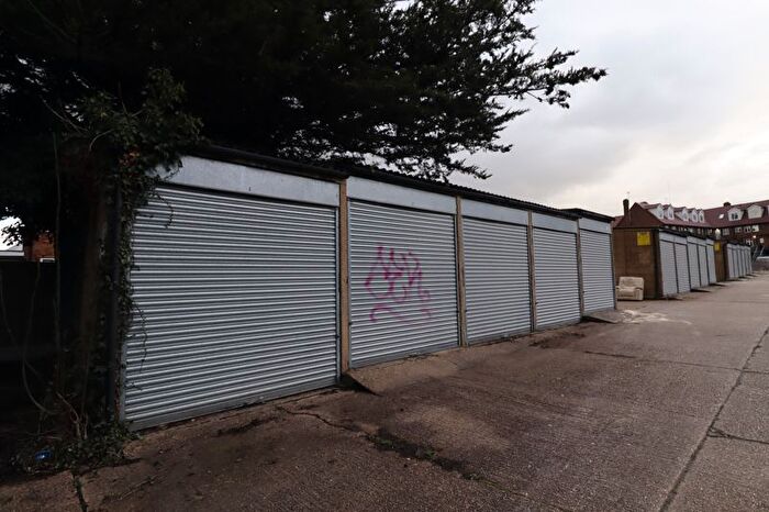 Garage / Parking To Rent In - Tennyson Drive, Basildon, SS13