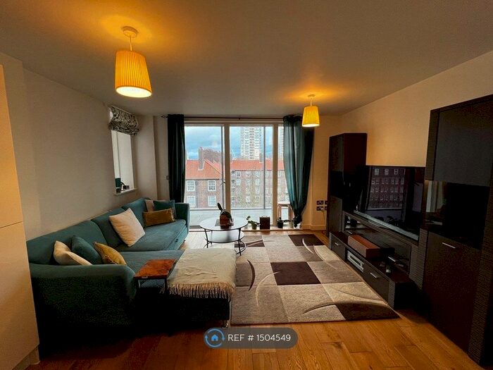 2 Bedroom Flat To Rent In Oleander House, London, SE15