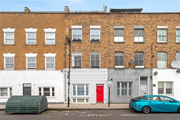 1 Bedroom Apartment For Sale In Clarence Road, London, E5