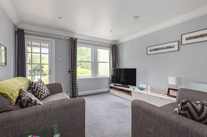 2 Bedroom Terraced House For Sale In Caddell's Row, Edinburgh, EH4