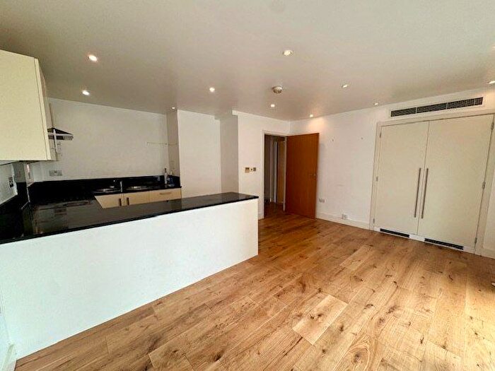 1 Bedroom Flat To Rent In The Galley, E16
