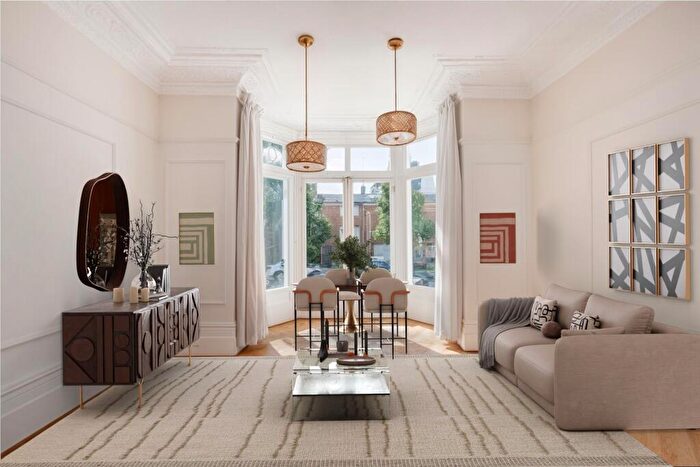 2 Bedroom Flat For Sale In The Belsize Flat, NW3